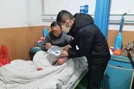 工商银行安庆桐城银保支行为退伍老兵提供优待证上门激活服务
