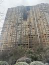 南京一小區火災致15人遇難 記者探訪：事發樓棟下停多輛電動車 居民講述家人逃生過程