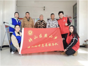蚌埠市燕山鄉社工站開展“暖陽助老，愛心義剪”社工服務活動  