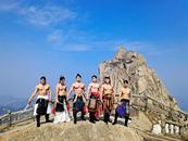 三八女神節(jié)即將到來之際，天柱男團邀你上春山