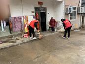 宜秀區五橫鄉曰公社區：學雷鋒送溫暖，關愛孤寡老人