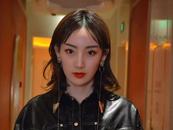 主持人直播現不雅照？本人回應