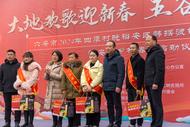 裕安區(qū)韓擺渡鎮(zhèn)：禮遇身邊好人，傳遞暖心關(guān)懷