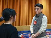 全國政協委員靳東再談“假靳東”事件 他帶來了這個提案
