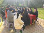 菱湖社區：“弘揚雷鋒精神·爭當社區先鋒”  在職黨員進社區 學習雷鋒見行動