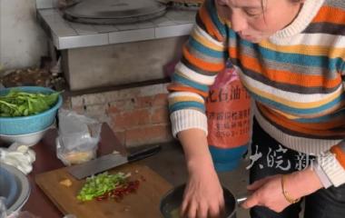 大皖正能量|诠释“长嫂如母”！安徽怀远村民邵芳27年照顾智力残障小叔子