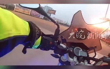 大皖正能量|五岁幼童手指被挤断 交警一路“狂飙”送医