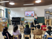 懷遠縣第五幼兒園教育集團經(jīng)開分園開展三八國際婦女節(jié)主題活動