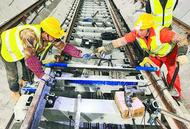 8號線一期短軌鋪設完成九成  S1線國際小鎮站至航空產業園站左線貫通