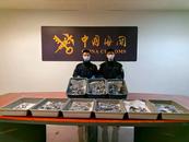 1人入境帶甲蟲439只