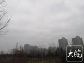 大霧+大暴雨+雷暴大風、冰雹！中央氣象臺雙預警齊發