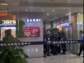 長沙五一廣場發(fā)生搶金店事件？  當(dāng)?shù)嘏沙鏊貞?yīng)：假的