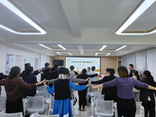 望城街道南屏苑社區開展家長學校課堂：以愛為引，探索教育真諦
