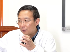 乍暖还寒 当心“面瘫”！