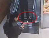 女子下半身被卷入上海一超市扶梯 家屬發(fā)聲