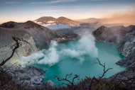 印尼警方：一中國籍游客在火山墜亡