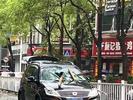 ﻿湖南出现狂风暴雨  当地居民： 不少树木、雨棚、防盗网被吹倒
