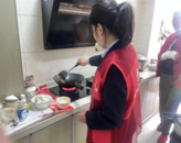 望城街道正陽(yáng)社區(qū)：暖心關(guān)愛，讓孤寡老人不孤獨(dú)