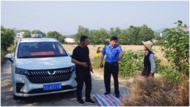 樅陽縣城市管理局配合鄉鎮做好秸稈禁燒管控