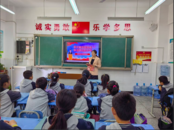 龍子湖實驗學校開展“學習宣傳《民法典》爭當守法好少年”主題教育活動