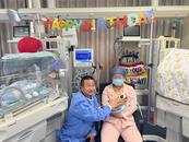 小叶医探 | “巴掌宝宝”成功闯关  父母开展“袋鼠式护理”