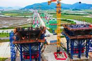 天天高速樅陽段假日建設忙