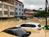南宁多处地段内涝  部分积水路段有人员被困