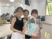 合肥站北社區：情暖母親節  把愛“袋”回家