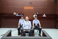 李宏鳴一審獲刑14年半，并處罰金人民幣400萬元