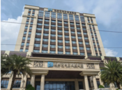 重庆被举报涉嫌代孕医院发表声明，举报者回应