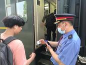 從軍人到列車員，他21年堅守崗位如一日