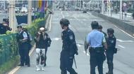 東莞虎門鎮一男子涉嫌持刀搶劫被抓 曾在馬路持刀與警方對峙！
