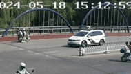 全城尋找！攔停警車的兩名少年