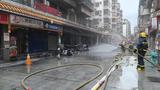 “广州抗英大街火灾致多家商铺受损”后续：系室外电动车自燃，并引燃商铺室外广告牌