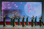 母亲节朗诵音乐会举办