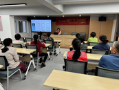 望城街道和諧社區：智慧助老進社區 “智享”信息生活