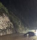 四川雅江突發泥石流，當地回應：有被埋車輛清理出來，無人員傷亡