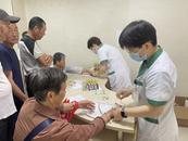 宜秀區(qū)大橋街道九塘村：情暖五月 關(guān)愛老年人健康