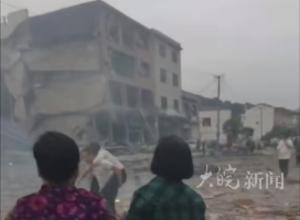 江西萍乡上栗县一沿街楼房发生爆炸  
应急局：已造成2人死亡，3人受伤