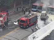 遼寧本溪街頭一公交車與貨車碰撞后起火冒煙？客運公司回應