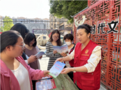 黃莊街道東方紅社區(qū)：普法宣傳進社區(qū)，普法惠民暖人心
