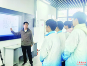 逐光前行 一路向陽