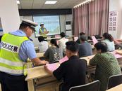 市交警二大隊走進(jìn)燕山鄉(xiāng)開展農(nóng)村道路交通安全宣傳教育活動 