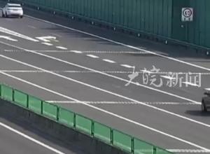 高速实线变道加停车引发追尾 交警：负全责！