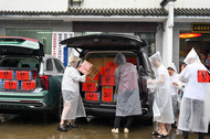 滬上阿姨愛心馳援黃山歙縣，共擔風雨守“滬”家園