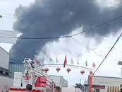 四川樂山一廠房突發火災 當地回應：煉鋼水外泄引燃倉庫，有工人受傷
