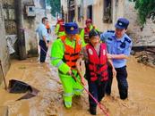 歙縣：風(fēng)雨無情人有情，眾志成城戰(zhàn)洪水