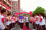 巢湖市第三中學(xué)舉行九年級(jí)畢業(yè)生離校歡送儀式
