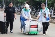 ?減輕離校負擔！安慶師大組織幫助畢業生寄發行李超8000件
