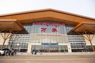 該國宣布：對中國游客實行免簽